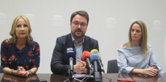 Antona ve una «broma» que se plantee un Gobierno CC-PP en Canarias sin él