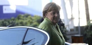 Zapatero viaja a Lanzarote, Pedro Sánchez a Tenerife y Angela Merkel a La Gomera en Semana Santa