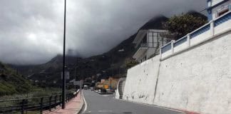 El Ayuntamiento demanda al Cabildo la señalización horizontal de la Travesía de Hermigua