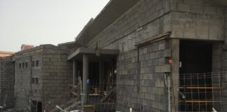 El PSOE denuncia que el nuevo consultorio de Alajeró se queda a medio construir y con el plazo de finalización ya vencido