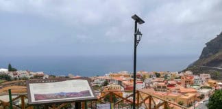 Agulo instala farolas fotovoltaicas en varios puntos del municipio