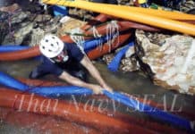 Muere un buzo en las tareas de rescate de los niños de la cueva de Tailandia