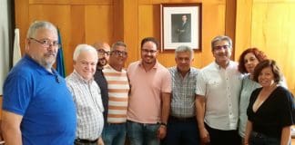 Román Rodríguez visita Valle Gran Rey y se reúne en el Ayuntamiento