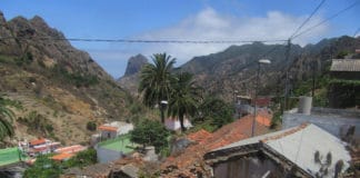 Sí se puede visita la Banda de las Rosas en Vallehermoso