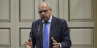 Curbelo: “Confiamos en que la reunión con Madrid marque un antes y un después en las relaciones con el Ejecutivo central”