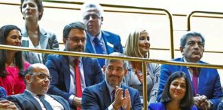 Un Estatuto ultraperiférico, sin aforados y con un nuevo sistema electoral