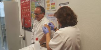 La Dirección General de Salud Pública premia al Área de Salud de La Gomera por su labor en la campaña de la gripe 2017-2018