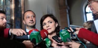 Podemos acepta una nueva reunión con el PSOE pero insiste en «carteras sociales»