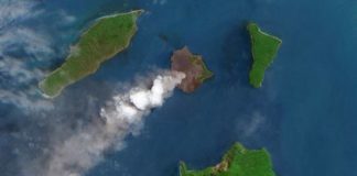 Aumentan a 222 los muertos y a 843 los heridos tras el tsunami en Indonesia