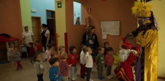 La Guardería Iballa de San Sebastián celebra la Navidad con los más pequeños