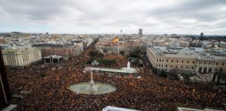 La manifestación de las derechas contra Sánchez no logra la asistencia de otras grandes marchas del PP
