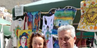 El Ayuntamiento de Valle Gran Rey mantiene la adjudicación de los puestos del mercadillo municipal