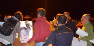 Sí se puede La Gomera comienza su campaña con la tradicional pegada de carteles en Arure