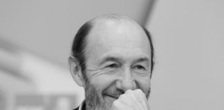 El PSOE de La Gomera suspende los actos de campaña por el fallecimiento de Rubalcaba