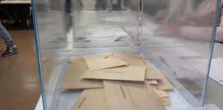 Vox irrumpe en Canarias con dos diputados, pero se mantiene la mayoría progresista, según una encuesta de Ágora para Canarias Ahora