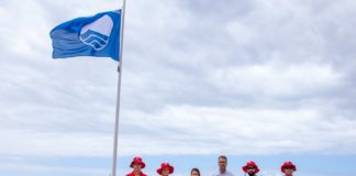 San Sebastián de La Gomera iza sus dos banderas azules