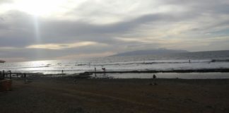 Lluvias débiles y viento este domingo en Canarias