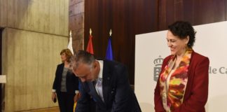 El Gobierno autonómico y el Ministerio de Trabajo firman la transferencia a Canarias de los 42 millones del PIEC
