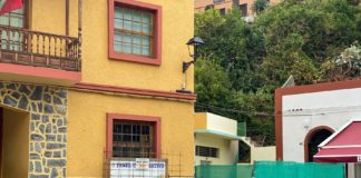 Avanzan las obras que ejecuta el Ayuntamiento en el Casco de Vallehermoso