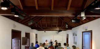 Cabildo y artesanos planifican el calendario de acciones para la dinamización del sector