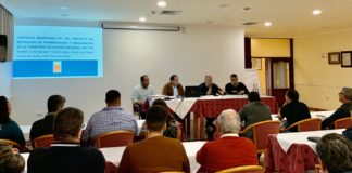 Cabildo, ayuntamiento y empresarios de Valle Gran Rey acuerdan iniciar las obras de El Llano en enero