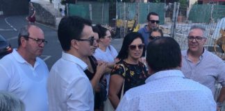 Héctor Gómez (PSOE) visita La Gomera en su recorrido por las Islas de la provincia