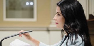 Melodie Mendoza requiere que la renovación de la demanda de empleo sea automática de forma definitiva