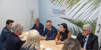 Turismo asegura mayor conectividad con las Islas gracias al aumento de plazas de Jet2 y la apertura de una base
