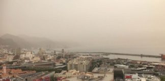 Calor, calima y goterones este viernes en Canarias