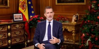 El Rey Felipe VI pide «voluntad de entendimiento» y no caer en los extremos