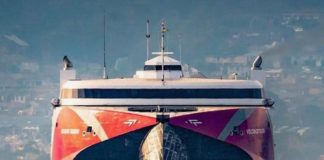 Naviera Armas recibe el premio internacional para el fast ferry más moderno del mundo