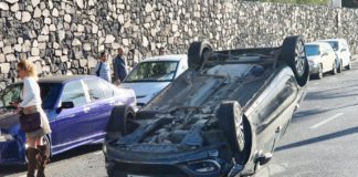 Aparatoso accidente de circulación en San Sebastián de La Gomera este viernes