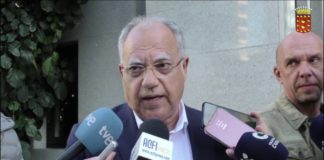 Curbelo apuesta por ampliar la bonificación del 75% al transporte de vehículos vía marítima