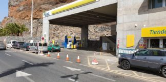 Curbelo propone crear cooperativas suministradoras para reducir el precio del combustible