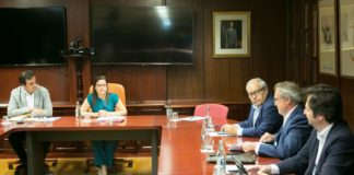 Gobierno y sector de la alimentación garantizan el total abastecimiento en Canarias gracias a los amplios stocks