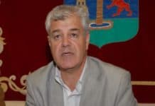 El presidente del Cabildo de El Hierro vuelve a retar a la oposición a presentar una moción de censura, mientras asegura que agotará su mandato