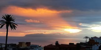 Nubes y claros con ligera bajada de temperaturas este domingo en Canarias