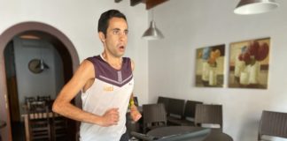 Los atletas del equipo Salomon Iati suman más de 11.000 m de desnivel positivo en el #Coronacimas Cristofer Clemente en el momento de llevar a cabo su reto