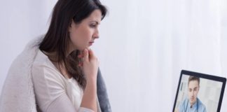 Gomermedi facilita las consultas con sus especialistas por video conferencia o por teléfono pudiéndose utilizar los seguros privados de los pacientes