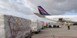 Sanidad recibe 100.000 hisopos para el diagnóstico de la COVID-19 adquiridos por el Gobierno de Canarias