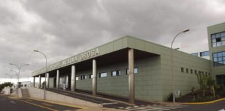 El paciente evacuado de La Graciosa da negativo en el primer test de coronavirus