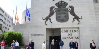 El Gobierno de Canarias guarda un minuto de silencio en memoria de las personas fallecidas como consecuencia de la Covid-19