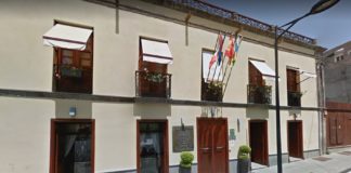 El Cabildo cede a HECANSA el uso del Hotel Casa Los Herrera para su apertura como hotel escuela