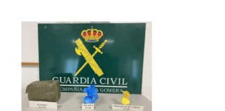 Un individuo se envió a sí mismo un paquete desde Tenerife a La Gomera con hachis, cocaína y sustancias de corte