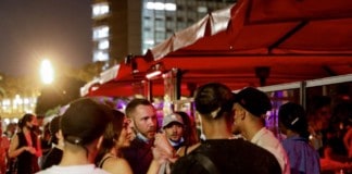 Más del 85 por ciento de los nuevos casos de COVID-19 se corresponde con menores de 30 años contagiados en momentos de ocio