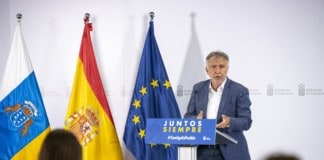 Torres recalca que, si no se es responsable en Canarias con las medidas de seguridad ante la pandemia, “lo van a pagar las personas y la economía” de las Islas