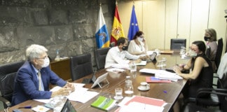 El Gobierno de Canarias aprueba una subvención de 1,2 millones para impulsar la eficiencia energética y los vehículos eléctricos en La Gomera