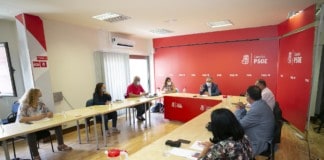 Ángel Víctor Torres y los senadores y senadoras canarias fijan la hoja de ruta para defender los intereses de las Islas