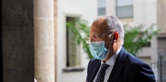 Curbelo urge a Europa a definir planes de cooperación internacional para frenar la crisis migratoria