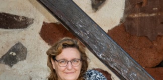 Luis y María Reyes: amor, complicidad, punto de cruz y arte